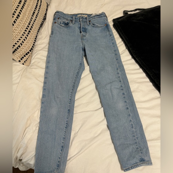 Levi’s wedgie - Size 25 - Picture 5 of 5